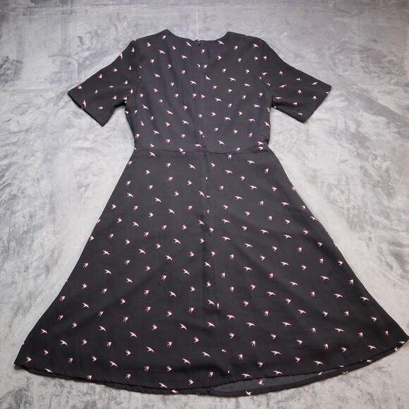 Banana Republic Fit Flare Dress Womens Petite 0P Black Swallow Bird Casual - Picture 4 of 12